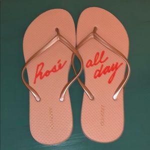 NWOT Rosé all day Old Navy flip flops